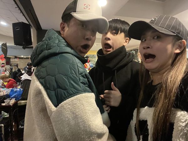 前TVB主持英國大屋放煙花 被指越搬越富貴 曾偷拍鄰居惹爭議 