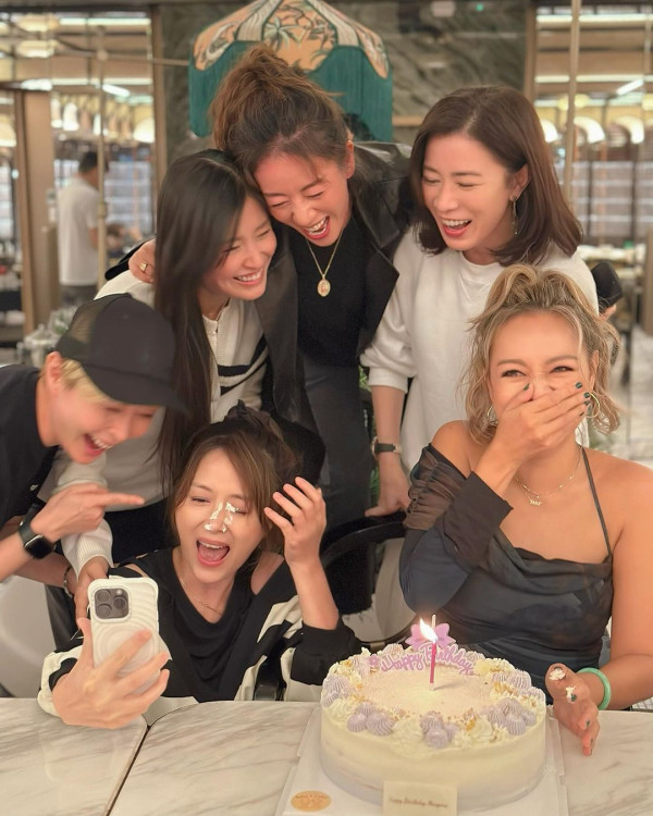「七魔女」閨密團齊人慶祝鍾麗淇49歲生日 姊妹情深令佘詩曼感性發文：讓我的生命完整