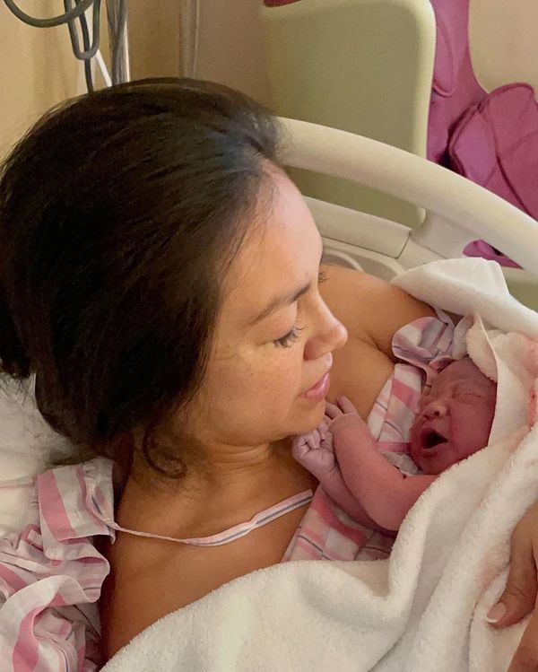 43歲混血名模峇里曬弗爆身材 素顏上陣被指「斷崖式衰老」 