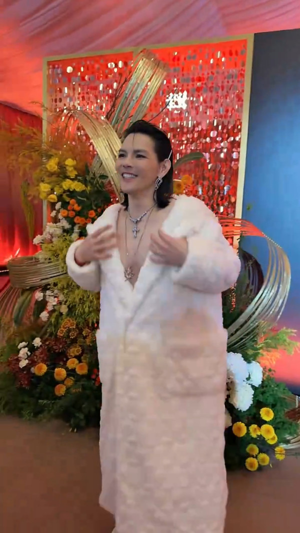 小紅書網民澳門與姜濤合照 強調冇P圖 意外揭瘦回出道時顏值 