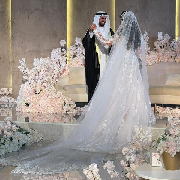 26歲美女KOL嫁杜拜百萬富豪！自爆4大嚴厲規矩！禁止任何異性接近？ 