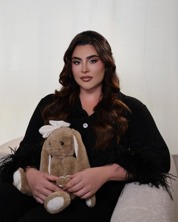 26歲美女KOL嫁杜拜百萬富豪！自爆4大嚴厲規矩！禁止任何異性接近？ 