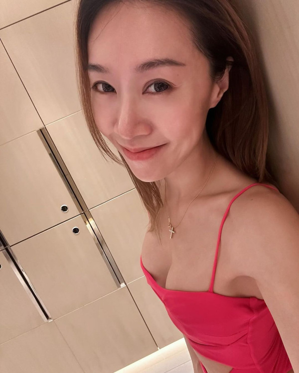 黃心穎二家姐黃心妙IG狂曬火辣相 弗爆身材超吸睛 瘋狂突破性感尺度！ 