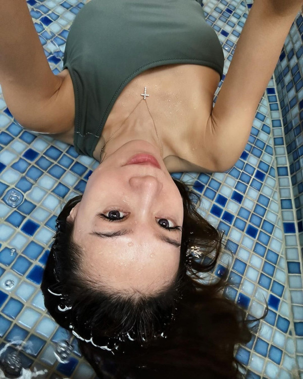 黃心穎二家姐黃心妙IG狂曬火辣相 弗爆身材超吸睛 瘋狂突破性感尺度！ 