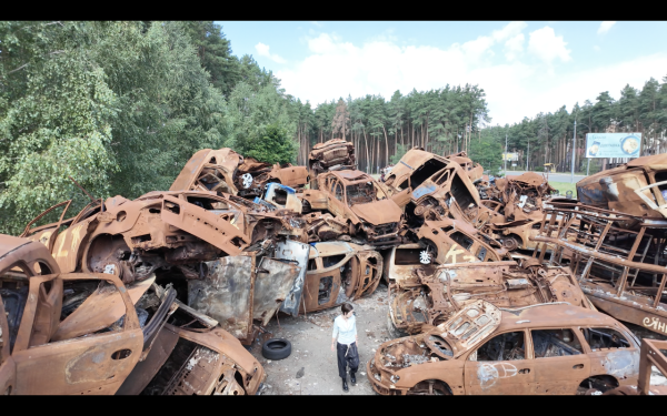 戰場上｜黎芷珊到訪烏克蘭首都基輔周邊戰場 七人家庭冬天瑟縮地下室避難兩星期