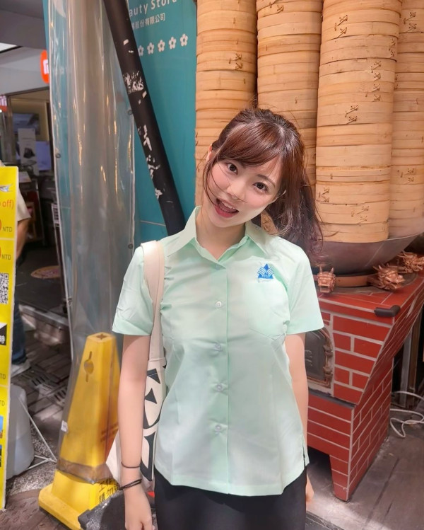 區明妙遊京都神社順便追星？ 甫近鏡自拍曝光真實皮膚狀態！ 