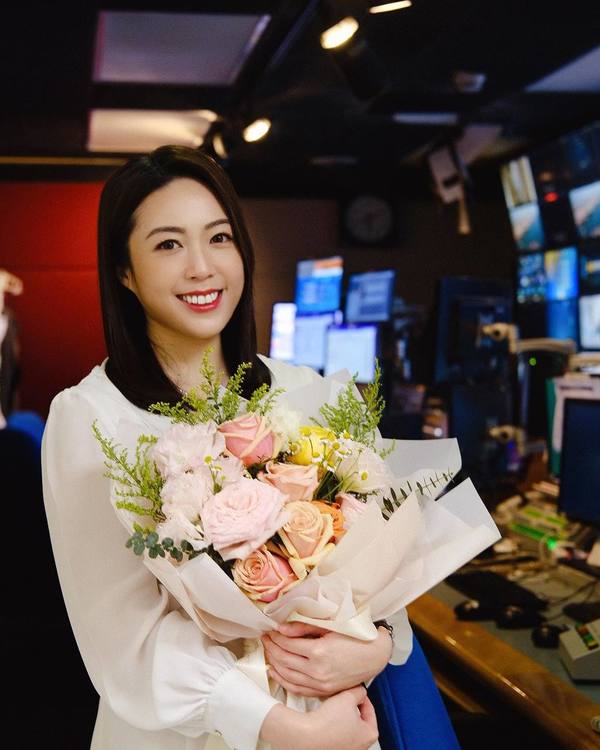 前TVB主播台南旅行曬靚相 離巢後大解放 曬豐滿好身材