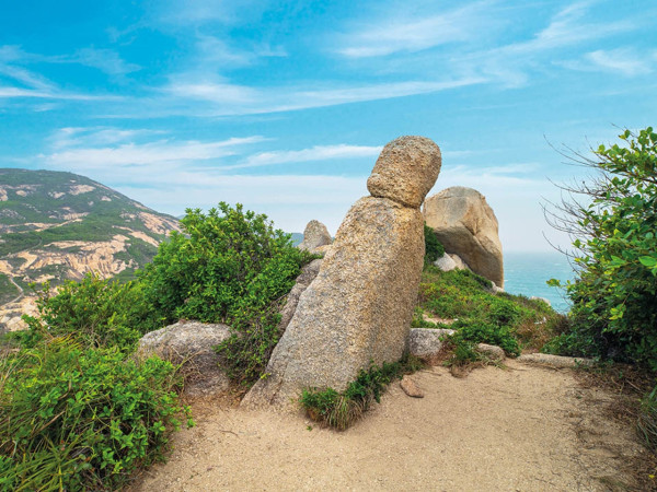 蒲台島景點 僧人石（圖片來源：旅遊發展局）