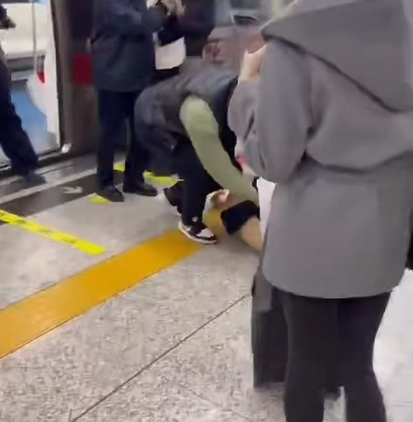 內地景區水龍頭因不雅形狀網上爆紅 網民留言:令到多少男性同胞自卑