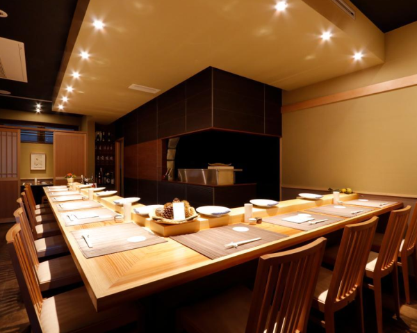 東京串燒燒鳥百名店 南青山 七鳥目（圖片來源：tabelog）