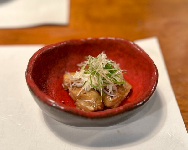 東京居酒屋百名店 酒肴 新屋敷（圖片來源：tabelog）