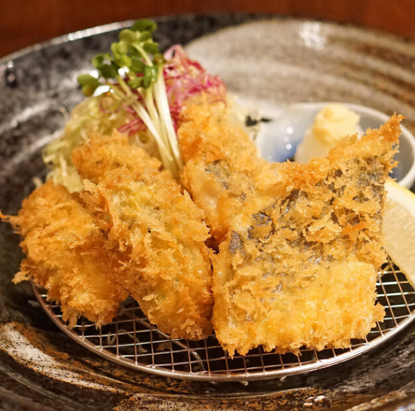 東京居酒屋百名店 酒肴 新屋敷（圖片來源：tabelog）