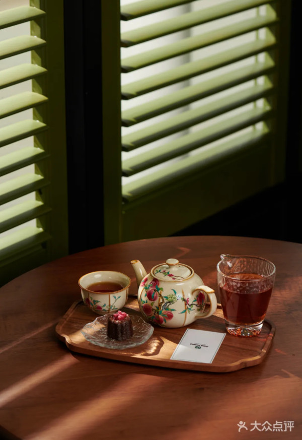 深圳5大聖誕打卡餐廳Cafe推介！旋轉木馬裝置/雪白貓頭鷹公仔/玩具熊牆（附地址） 