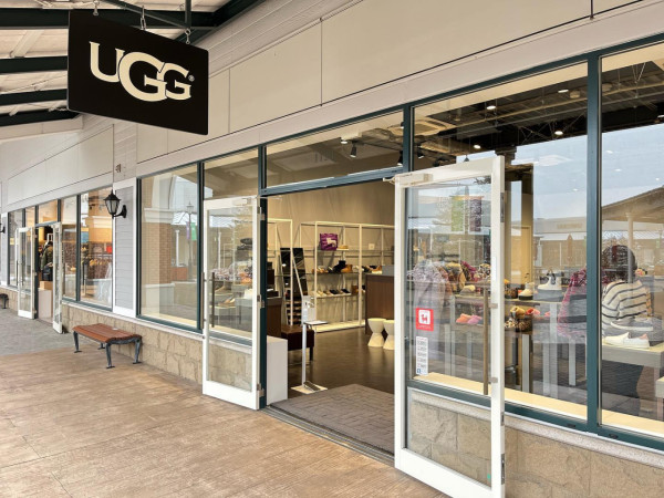 Ugg（圖片來源：Facebook@佐野プレミアム・アウトレット）