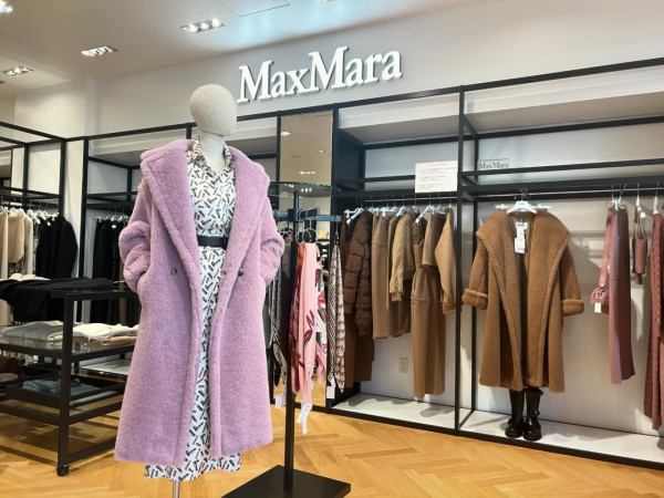Max Mara（圖片來源：Facebook@御殿場プレミアム・アウトレット）