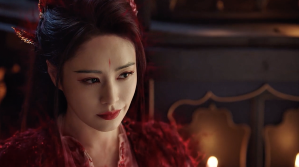 阿嬌內地拍劇最新古裝造型曝光！獲讚「最美人母」眼神有戲！ 