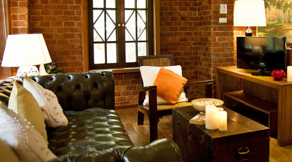 清邁高CP值住宿人均每晚7起!60年歷史煙廠變身度假村 設玻璃屋café/茶館/Spa