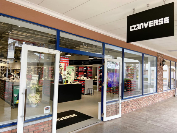 Converse（圖片來源：Facebook@りんくうプレミアム・アウトレット）