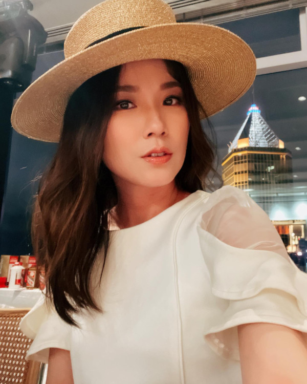 前TVB咪神張秀文婚後神隱 激罕po近況！坐頭等飛杜拜曬貴婦生活 