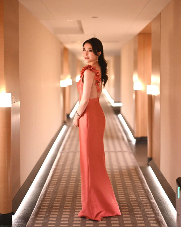 前TVB咪神張秀文婚後神隱 激罕po近況！坐頭等飛杜拜曬貴婦生活 