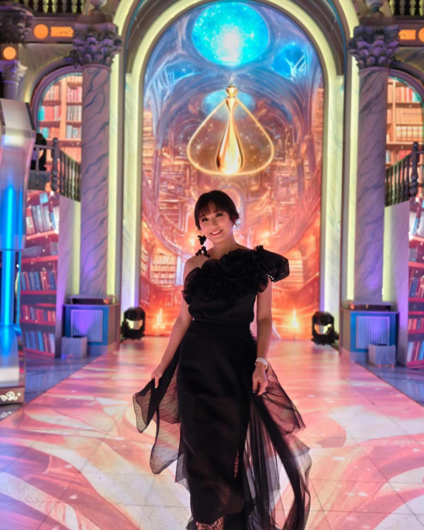 前TVB咪神張秀文婚後神隱 激罕po近況！坐頭等飛杜拜曬貴婦生活 