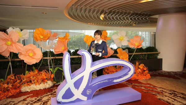 前TVB咪神張秀文婚後神隱 激罕po近況！坐頭等飛杜拜曬貴婦生活 