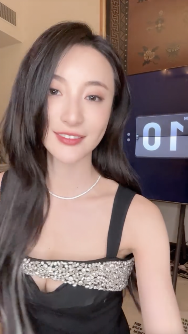 37歲TVB視后突然成內地流量密碼！點擊超過9.4億！搏到盡玩透視誘惑！ 