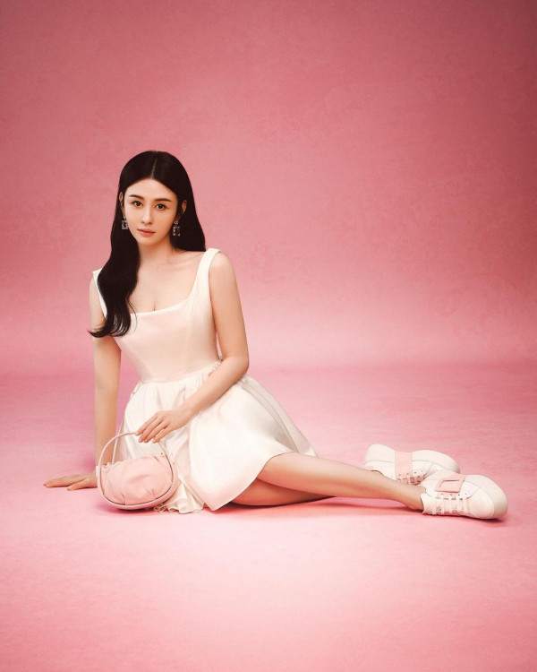 張智霖袁詠儀全家日本過聖誕 魔童暴風成長 網民激讚帥度不輸爸爸 