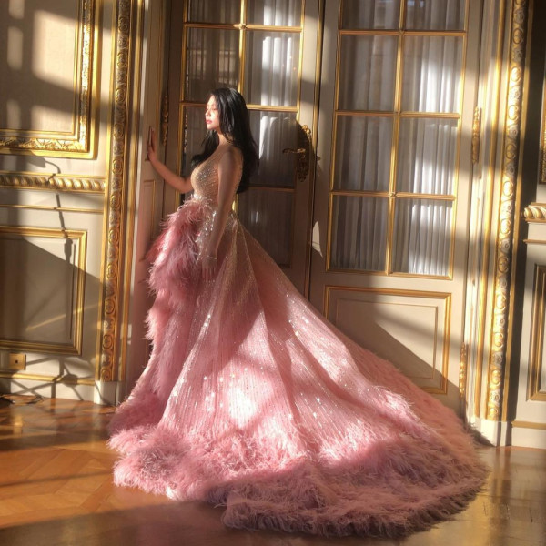 張智霖袁詠儀全家日本過聖誕 魔童暴風成長 網民激讚帥度不輸爸爸 