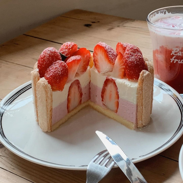 Rafre Fruit主打當季水果甜點。(圖片來源:IG@rafre_fruit) Rafre Fruit主打當季水果甜點。(圖片來源:IG@rafre_fruit)