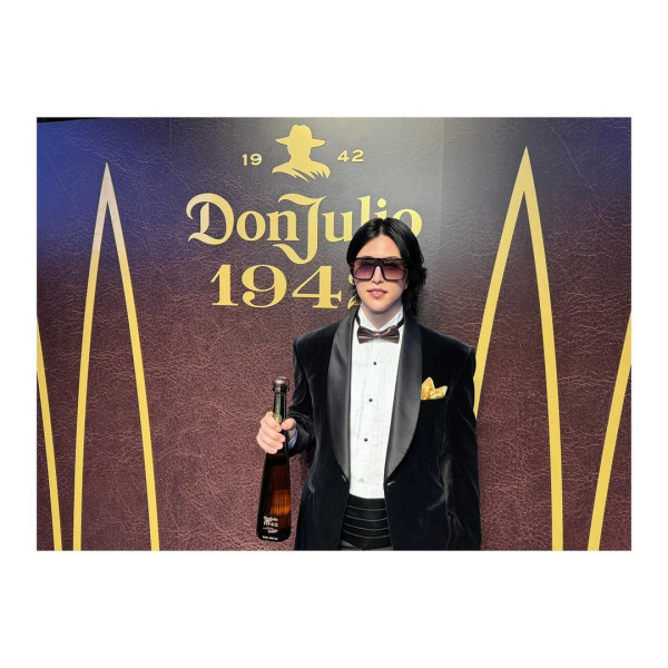 日男棄做藥劑師改當牛郎 1個月即成店鋪頭牌 背後苦衷超催淚 