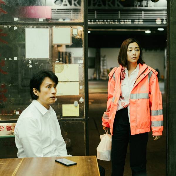 廣州捕獲衛詩雅真實狀態驚人！網民大讚同場45歲女星更出眾 