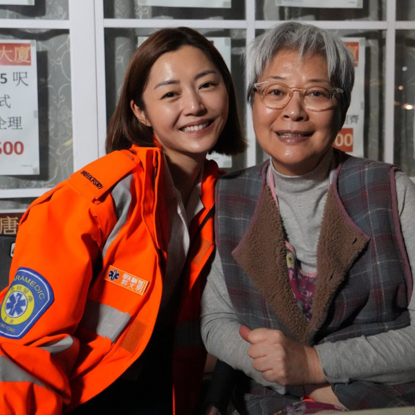 廣州捕獲衛詩雅真實狀態驚人！網民大讚同場45歲女星更出眾 