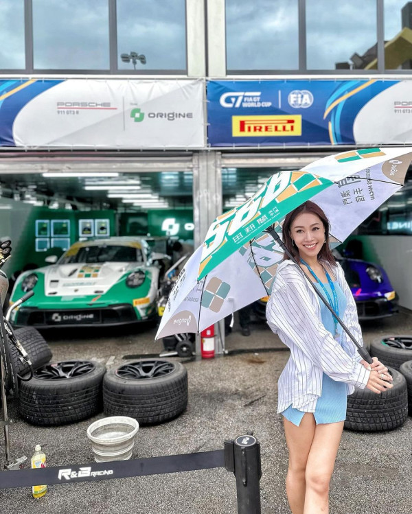 黃心穎二家姐黃心妙IG狂曬火辣相 弗爆身材超吸睛 瘋狂突破性感尺度！ 