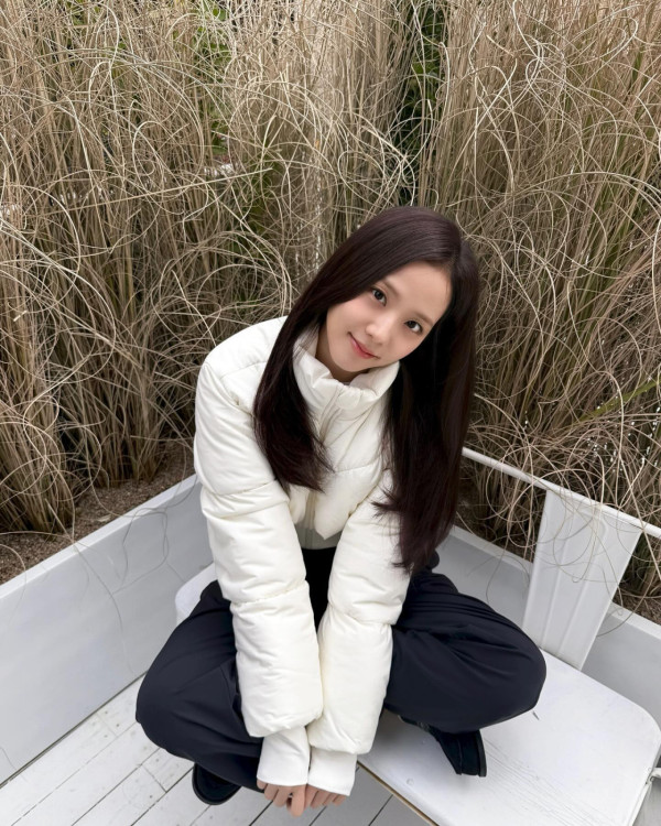 羽絨正確穿法|日本節目實測:羽絨內穿厚衫=越著越凍?專家揭3大保暖謬誤 著錯HEATTECH凍過唔著!