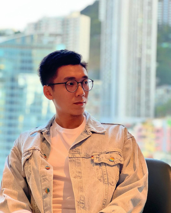 新聞主播帶一物返內地被截停安檢 遭問長問短：過關都驗屍咁驗 