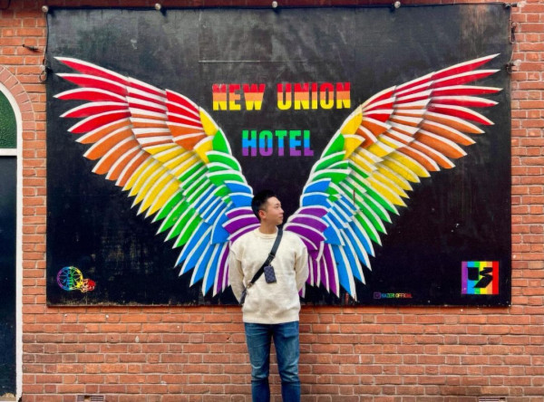 新聞主播帶一物返內地被截停安檢 遭問長問短：過關都驗屍咁驗 