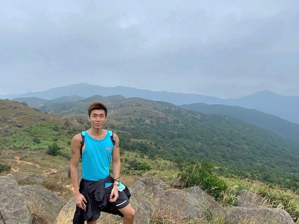 新聞主播帶一物返內地被截停安檢 遭問長問短：過關都驗屍咁驗 