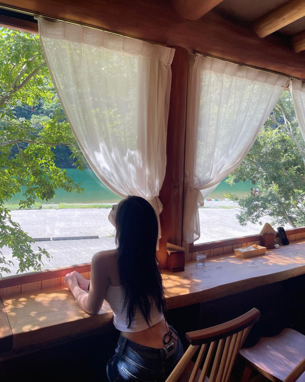 自駕德島｜郭珮文IG發放絕密泳裝福利圖 粉絲睇到嘩嘩聲：班攝影師好幸福 