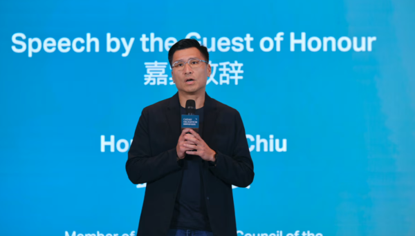 第七屆國泰科創馬拉松深圳圓滿落幕！冠軍設計模組化餐車自動回收廢物 