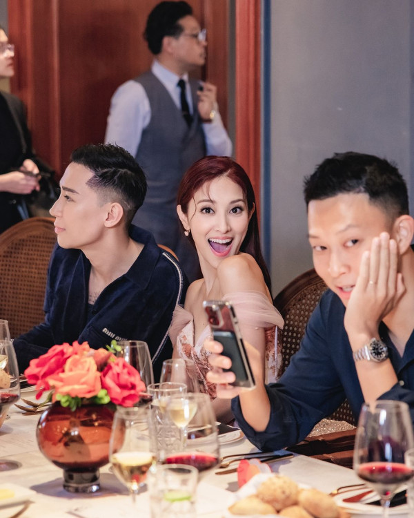 大灣區男神回春生圖流出 網民讚有少年感 曾被認錯為盧海鵬 