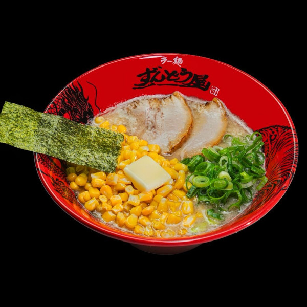 鈍屋拉麵(圖片來源︰Facebook@ラー麺ずんどう屋) 鈍屋拉麵(圖片來源︰Facebook@ラー麺ずんどう屋)