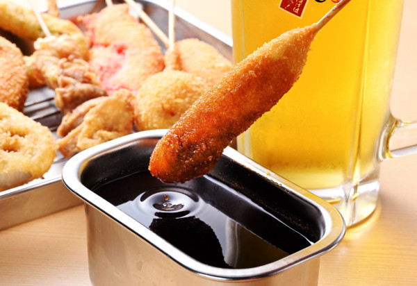 新世界元祖串炸(圖片來源︰新世界元祖串炸官網) 新世界元祖串炸(圖片來源︰新世界元祖串炸官網)