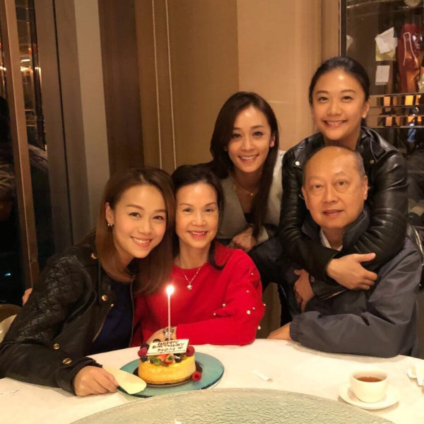 盤點娛樂圈9對高顏值親姐妹！湯洛雯、湯樂瑤有勁敵 港姐冠軍細妹索到爆
