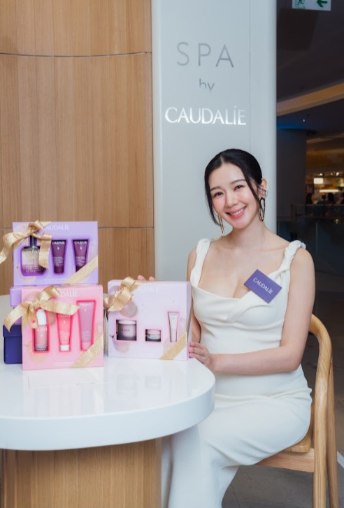 懷孕麥明詩爆一原因驚老公走佬!將到峇里島影三點式孕照!