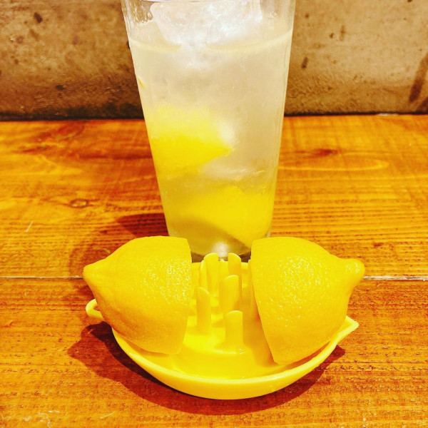 新宿牛舌的檸檬（圖片來源：IG@beef_lemon）