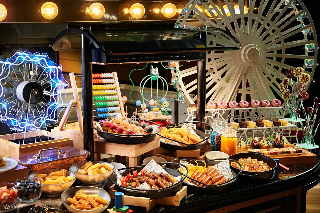 新濠影滙自助餐買1送1 人均7起嘆西冷牛扒/波士頓龍蝦/多款甜品