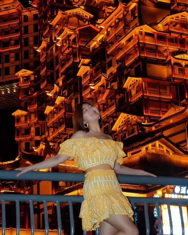 前港姐冠軍布吉曬健身成果 曾甫全裸照 弗爆身材不輸郭珮文