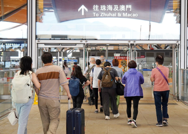 港珠澳大橋香港口岸實施臨時管控。