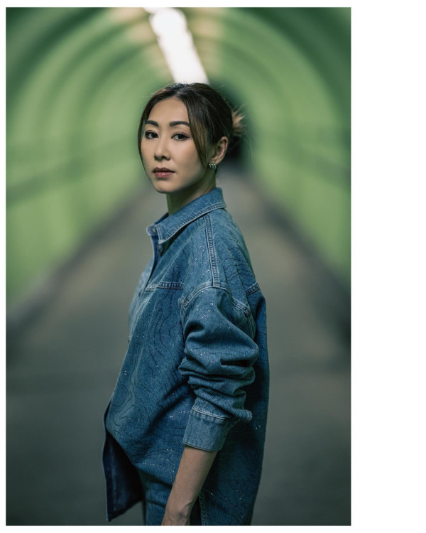 胡定欣醫生男友真身曝光！熱戀期罕有甜蜜放閃獲讚：好有夫妻相